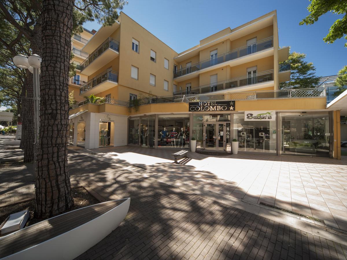 Hotel Colombo Riccione Dış mekan fotoğraf